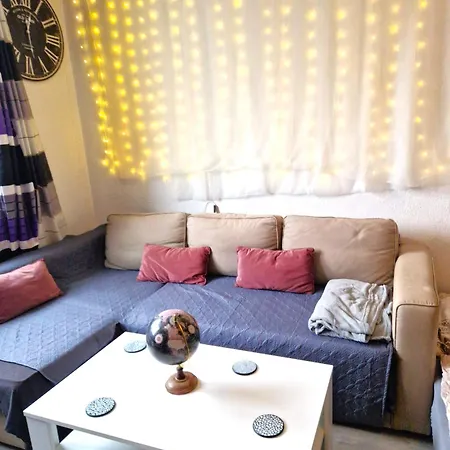 Cozy Trendy Spacious In Area 12 Min. Near To The Center Alexanderplatz * Berlim